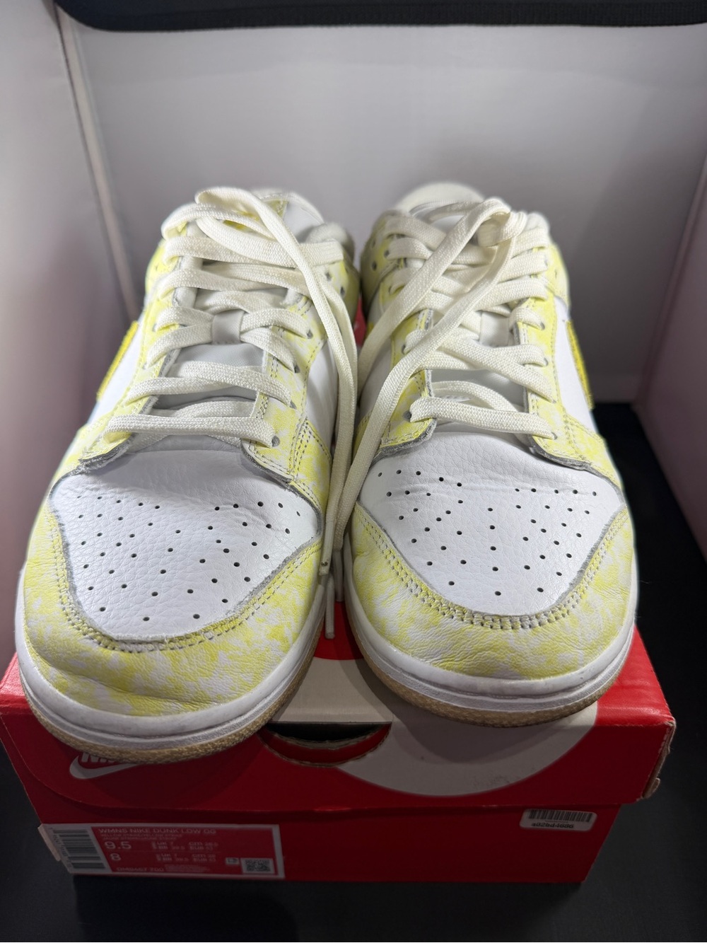 Nike Dunk ‘ Yellow Strike’